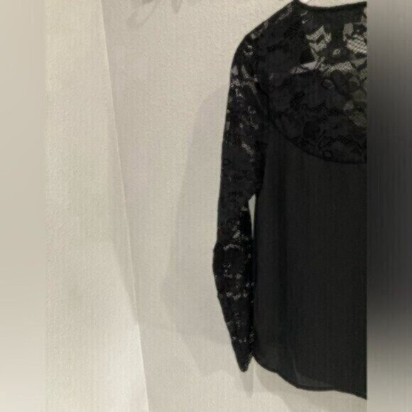 Modcloth Lace Mod V Neck Blouse Black Feminine Button Whimsy Goth - Picture 8 of 9